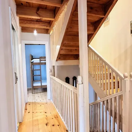 בית אירוח Casa Vacacional La Coruxa