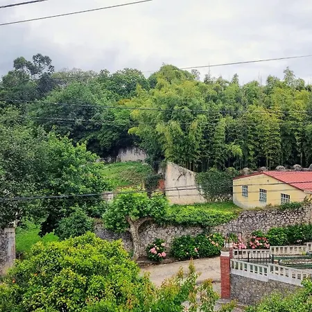 Casa Vacacional La Coruxa *